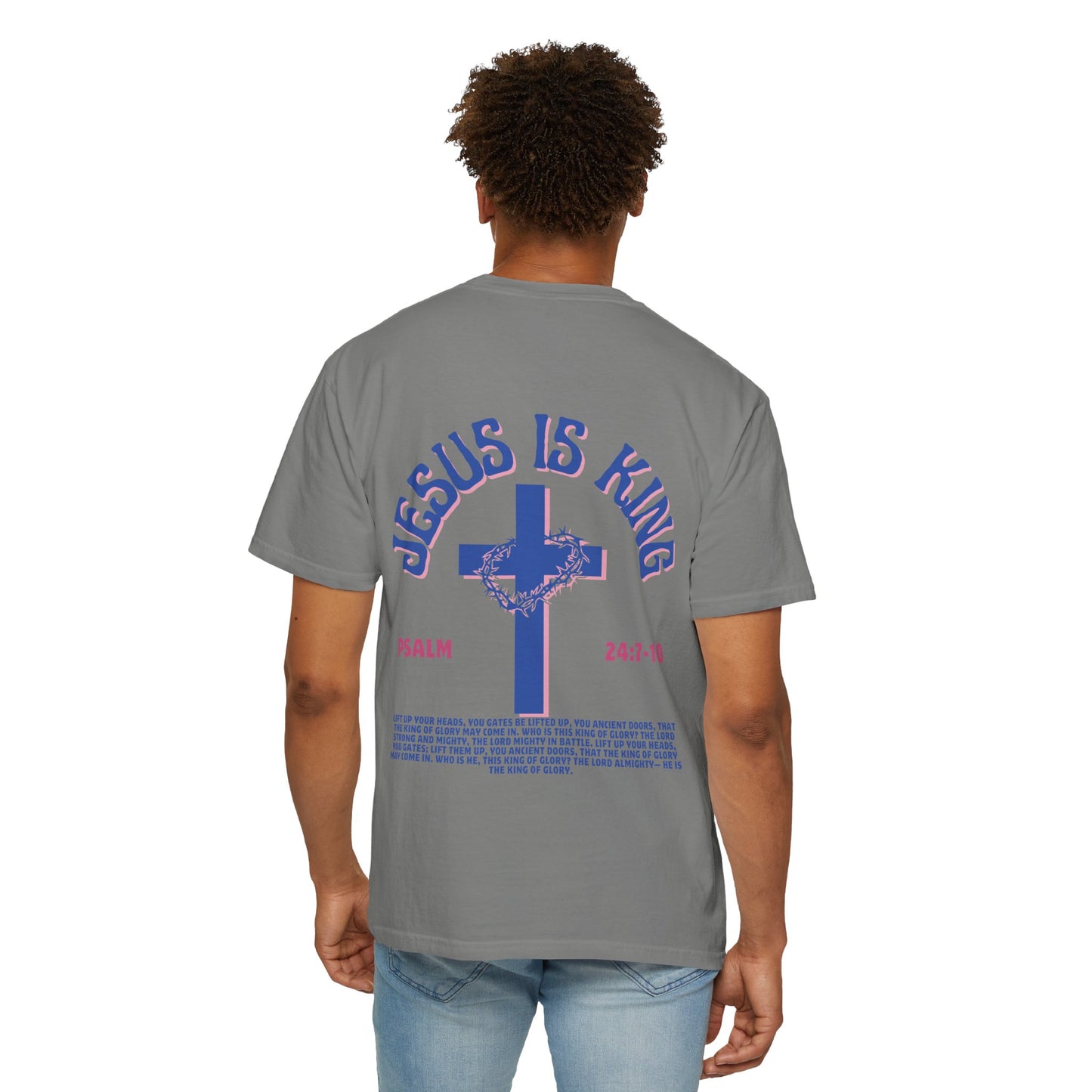 JESUS IS KING - GRAPHIC TEE